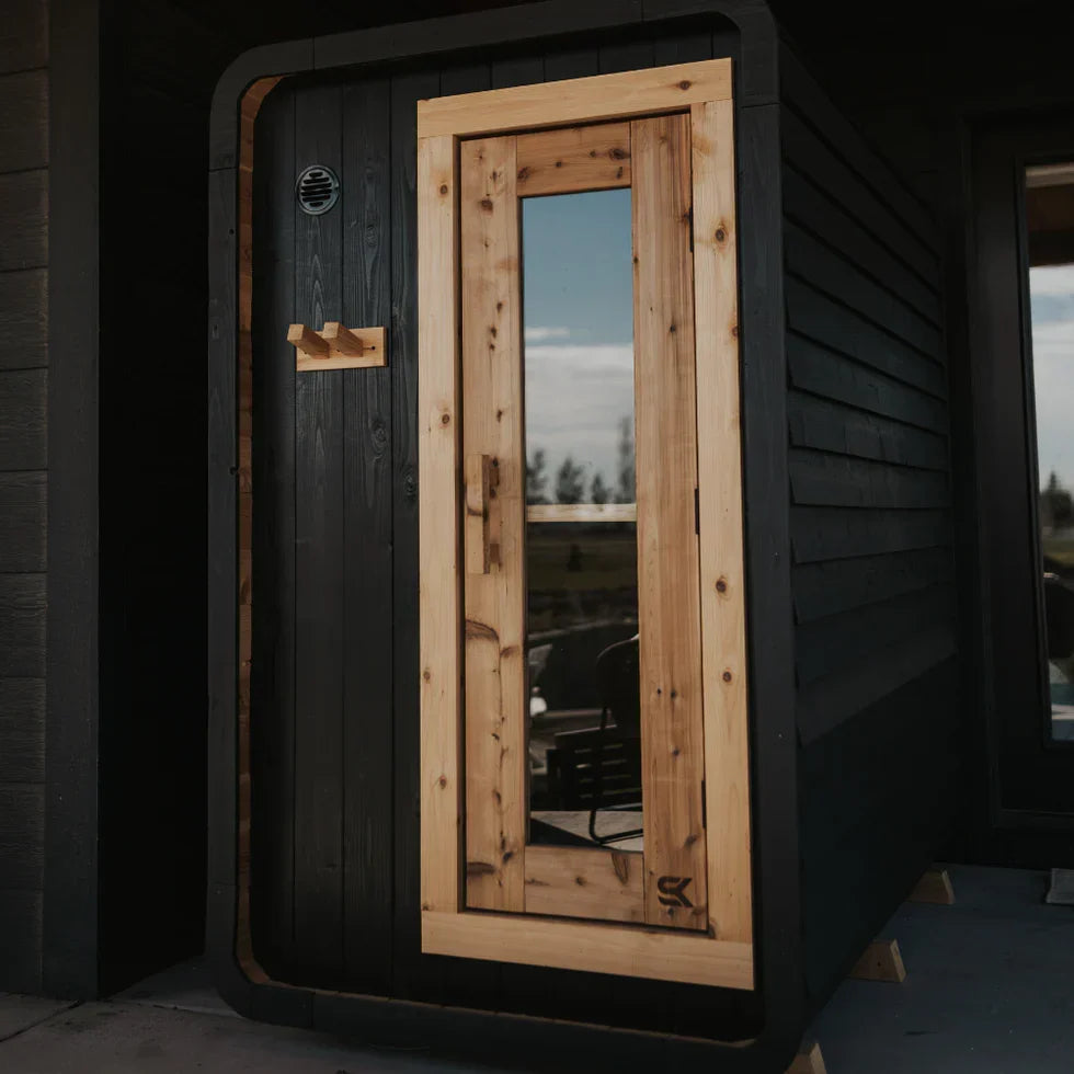 Sweat Kingdom USA Made 4 Person Blackout Sweat Pod Indoor/Outdoor Traditional Sauna | SK-POD-4P-BO
