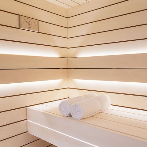 Auroom Lumina 5-6 Person Indoor Traditional Sauna