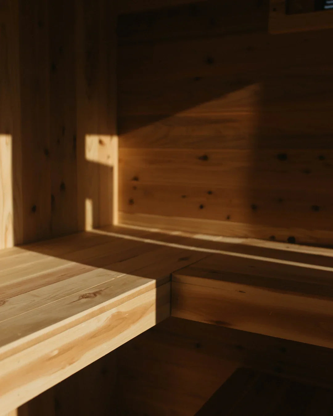Sweat Kingdom USA Made 6 Person Sweat Cabin Deluxe Indoor/Outdoor Traditional Sauna | SK-CABIN-DELUXE-6P