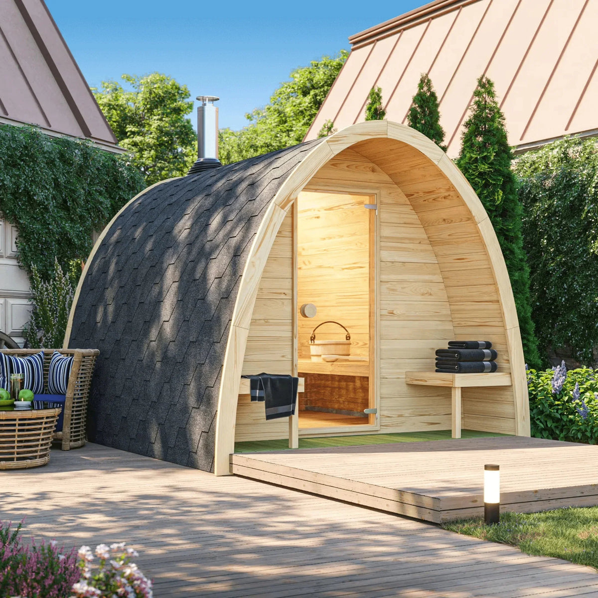 SaunaLife 6-Person Outdoor Traditional Pod Sauna | Model G3