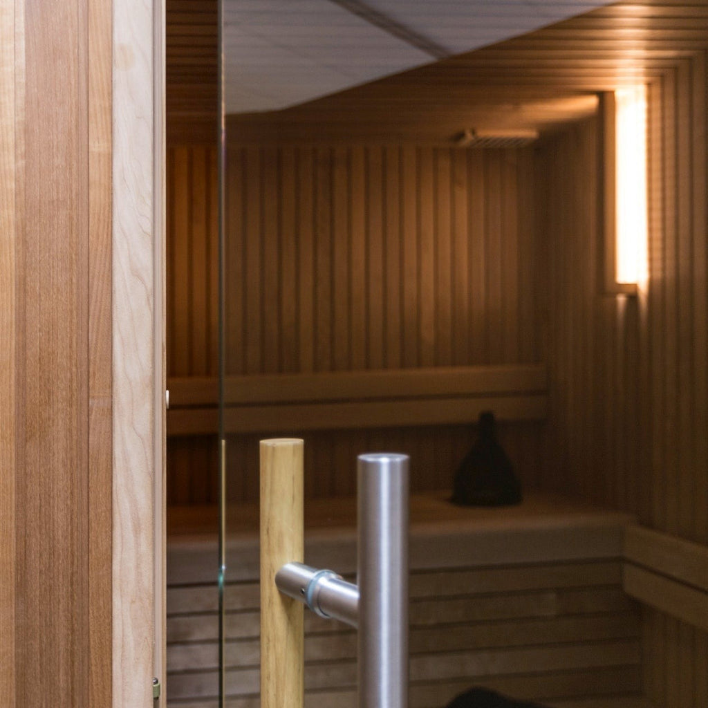 Auroom Familia 3-4 Person Indoor Traditional Sauna