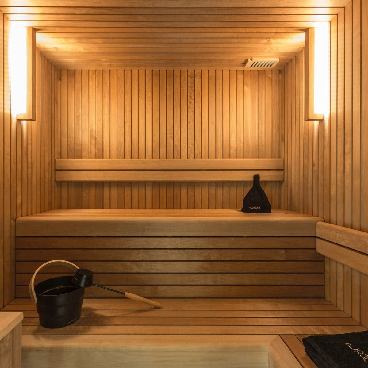 Auroom Familia 5-6 Person Indoor Traditional Sauna