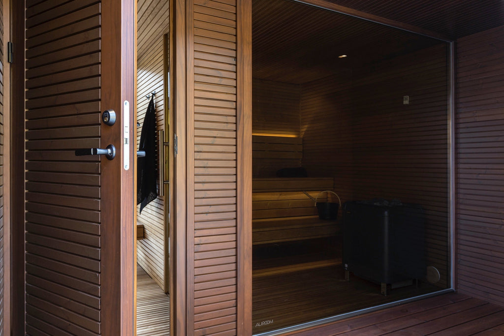 Auroom Natura 5-Person Outdoor Traditional Sauna with Changeroom