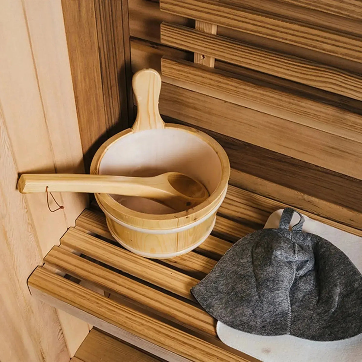 Anyi 6 Person Outdoor Traditional Barrel Sauna with Front Porch